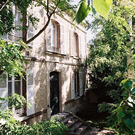 Au Fil De Troyes Bed and Breakfast Sainte-Savine Eksteriør billede