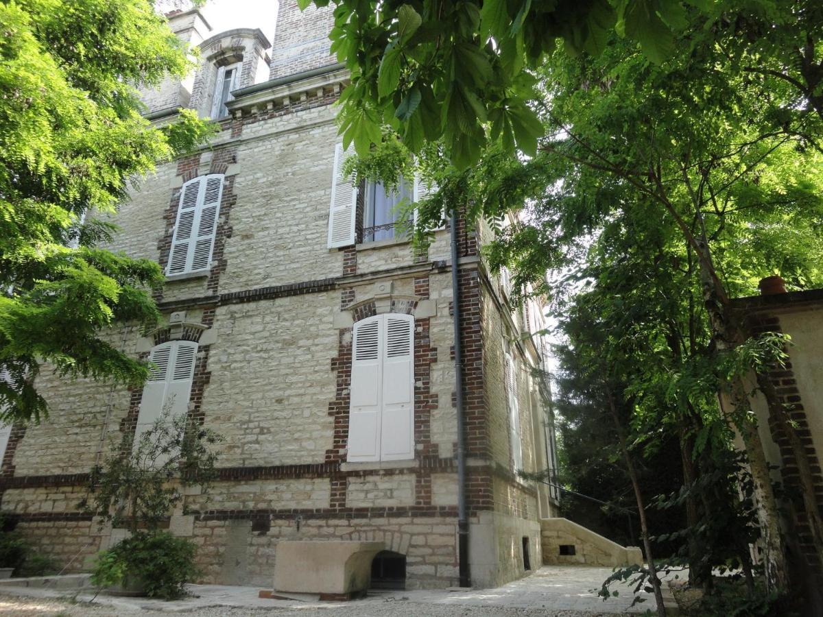 Au Fil De Troyes Bed and Breakfast Sainte-Savine Eksteriør billede