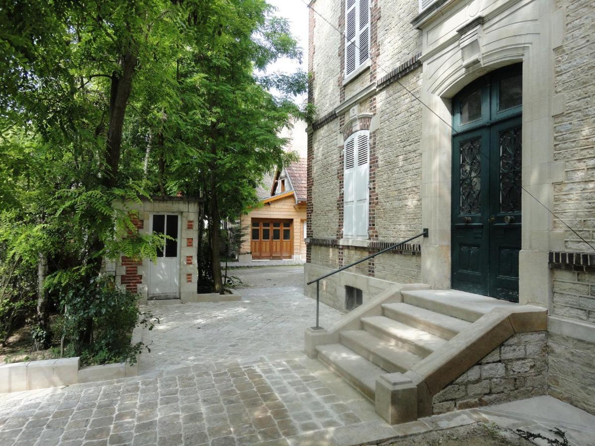 Au Fil De Troyes Bed and Breakfast Sainte-Savine Eksteriør billede