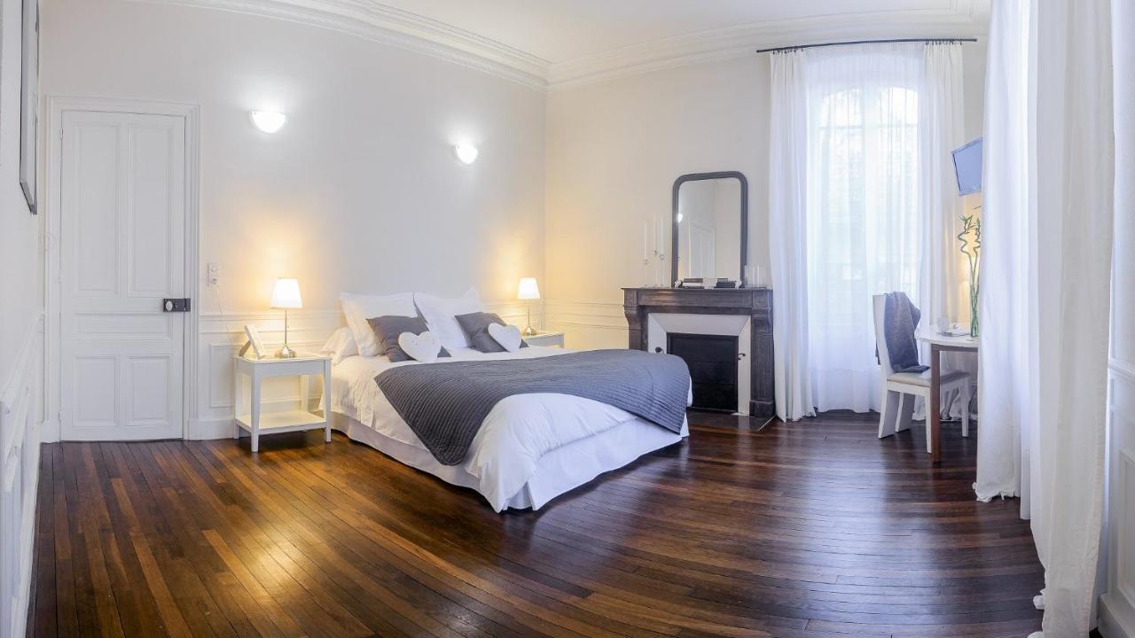 Au Fil De Troyes Bed and Breakfast Sainte-Savine Eksteriør billede